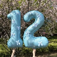 Globo de número de lámina de 32 pulgadas en azul claro con 5 decoraciones de lazos blancos, adecuado para decoración de bodas, fiestas de cumpleaños, celebraciones de aniversario, propuestas, y accesorios fotográficos - Celeste - Ver 2