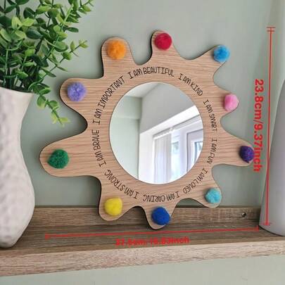 1 chiếc gương treo tường hình hoa hướng dương bằng gỗ với mặt gương acrylic và hoa hướng dương trang trí mềm mại. Thích hợp cho phòng ngủ, phòng khách, phòng tắm và các không gian trang trí nhà cửa khác. Món quà lý tưởng cho Ngày Valentine, Ngày của Mẹ, Sinh nhật, Lễ tốt nghiệp và các dịp khác.