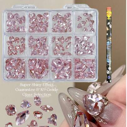  KIRAME 120颗尖头粉色水钻，K9玻璃材质，不同形状，6-14毫米混合尺寸，美甲装饰套装，含一支点钻笔，适合在家DIY美甲，也可用于美甲沙龙，是圣诞节、新年、情人节、母亲节等节日美甲的理想之选。