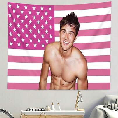 1 Stück Jacob Elordi Oben ohne Pink American Flag Wandteppich, Euphoria Charakter Wandbehang, Premium Polyesterstoff, verschiedene Größen erhältlich, für Schlafzimmer, Man Cave, Studentenwohnheim Dekoration, ideales Geschenk für Film- und TV-Fans