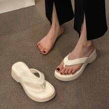 Flip-Flops With Round Toe, Casual Women's Shoes, New Summer Model, Comfortable Thick-Soled Chunky Heel Slippers For Outdoor Wear - màu đen - Xem 1