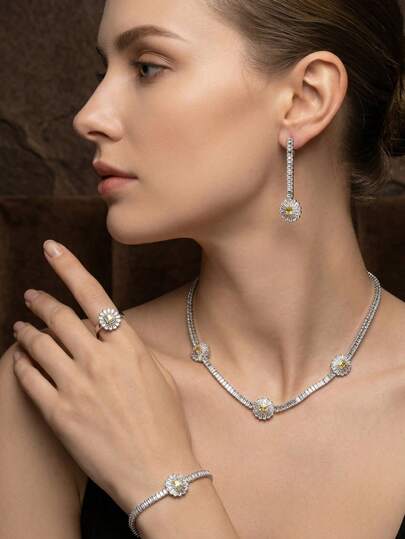 1 Set de joyería elegante y lujosa con racimo de flores de circonita cúbica, incluye 1 par de aretes, 1 collar, 1 pulsera, 1 anillo, adecuado para uso en bodas y fiestas (excluyendo caja de regalo)