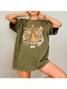 Vintage Tiger Tee - Retro Animal  T-Shirt, 90s Animal Gift For Tiger Lover, Wild Cat Shirt, JungleTiger Graphic Tee220G Heavyweight1830% CottonT-Shirt - 綠色 - 查看 4