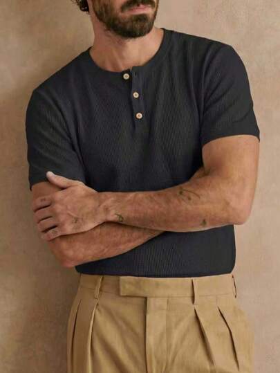 Men's Casual Solid Color Henley Neck Jacquard Waffle Short Sleeve Polo Shirt, Summer