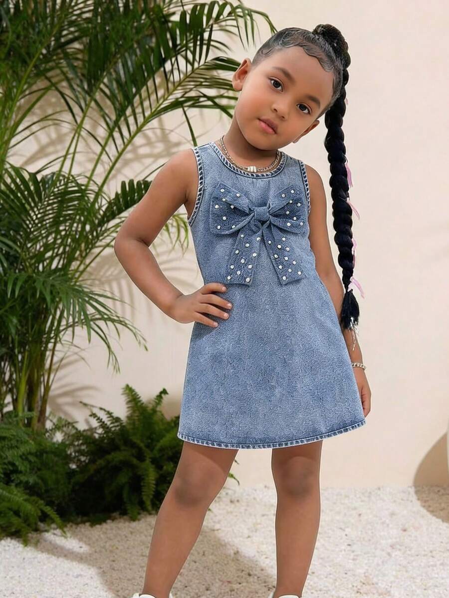 Girls Casual Loose Denim Dress With 3D Beaded Bow, Elegant Solid Color Denim Dress For Little Girls - Dark Wash - View 1