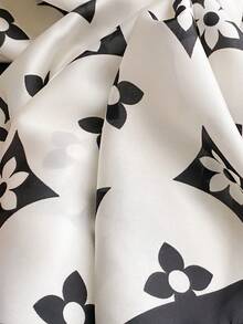 1pc Elegant Floral Print Faux Silk Scarf, Versatile Shawl For Sun Protection, Fashion Accessory For Daily Use, Beach Towel - Black and White - View 4