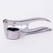 Máy xay tỏi cầm tay, dụng cụ bóc vỏ tỏi gia dụng, cối giã tỏi, máy nghiền tỏi, máy ép tỏi, máy làm nhuyễn tỏi, máy ép tỏi, máy xay gừng cầm tay, dụng cụ nhà bếp nhỏ bằng thép không gỉ - Máy nghiền khoai tây, máy ép khoai tây, máy vắt chanh và máy nghiền rau củ với tay cầm chống trượt - Dễ dàng nghiền và chuẩn bị cơm, trái cây và rau củ. Dụng cụ nhà bếp cầm tay - Máy nghiền khoai tây - Xem 2