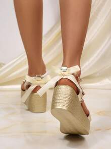 2026 Summer Metal Buckle Flip Flops, Plus Size Slip-On Beach Sandals With Thick Soles For Women - Gold - View 7