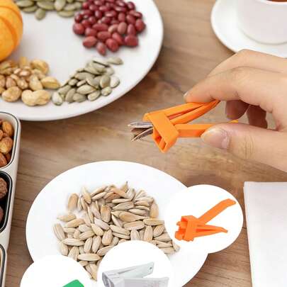 1 cái dụng cụ tách hạt dưa hấu mini bằng nhựa, dụng cụ mở hạt dưa hấu in 3D, dụng cụ nhà bếp. Thích hợp cho các bữa tiệc, làm bánh, ăn nhẹ và tách hạt dưa hấu. Tiện lợi và dễ sử dụng. Có thể tháo rời và rửa sạch. Dụng cụ sáng tạo.