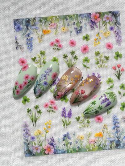 1 Sheet Watercolor Style Ditsy Floral Nail Art Stickers, Featuring Clover, Snapdragon, Lavender, Small Blue Flowers, Daisies, And Leaves. This Sticker Set Has A Fresh, Artistic Style With Soft, Harmonious Colors, Exuding A Pastoral, Romantic Vibe. It Is Perfect For Young Women Who Prefer A Natural, Nature-Inspired Aesthetic, Adding A Gentle, Romantic Touch To Nails For Daily Commute, Weekend Dates, Or Holiday Trips.