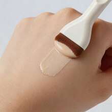 1支装 新品热销超薄粉底刷 - 棕色、白色，宽桨形粉底刷，单支遮瑕，无痕不卡粉，化妆工具，粉底刷，化妆新手和专业人士必备 - 彩色 - 查看 3