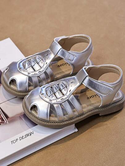 Sự lựa chọn không lo lắng cho mẹ: Khóa dán , tháo/mặc chỉ trong một giây, nhẹ và dễ mang theo. Đế chống trơn trượt và chống mài mòn, dù chơi ở công viên hay đi làm hàng ngày, đều mang lại cảm giác an toàn tuyệt vời.