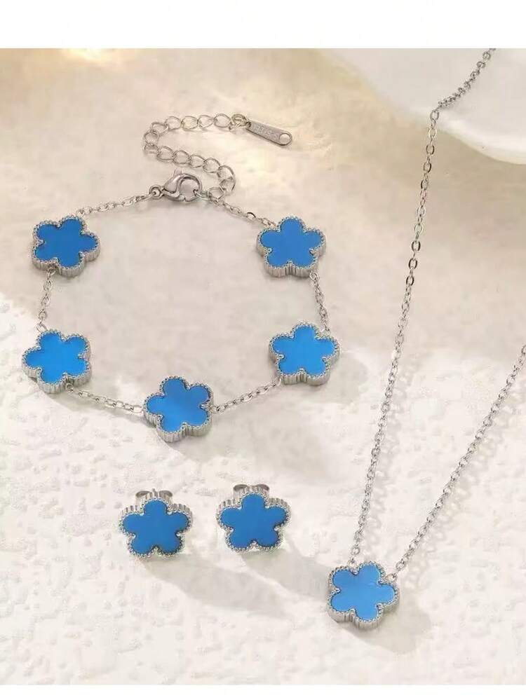Bộ trang sức 3 món hình hoa cỏ bốn lá, vòng cổ, vòng tay và bông tai, đa năng, mang lại may mắn. Bộ gồm vòng tay, vòng cổ và bông tai hình hoa bốn lá năm cánh, rất tiện dụng. - Bộ 3 lá cỏ năm lá - Xem 20