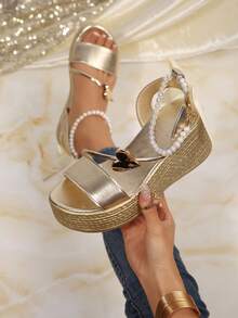 2026 Summer Metal Buckle Flip Flops, Plus Size Slip-On Beach Sandals With Thick Soles For Women - Gold - View 1