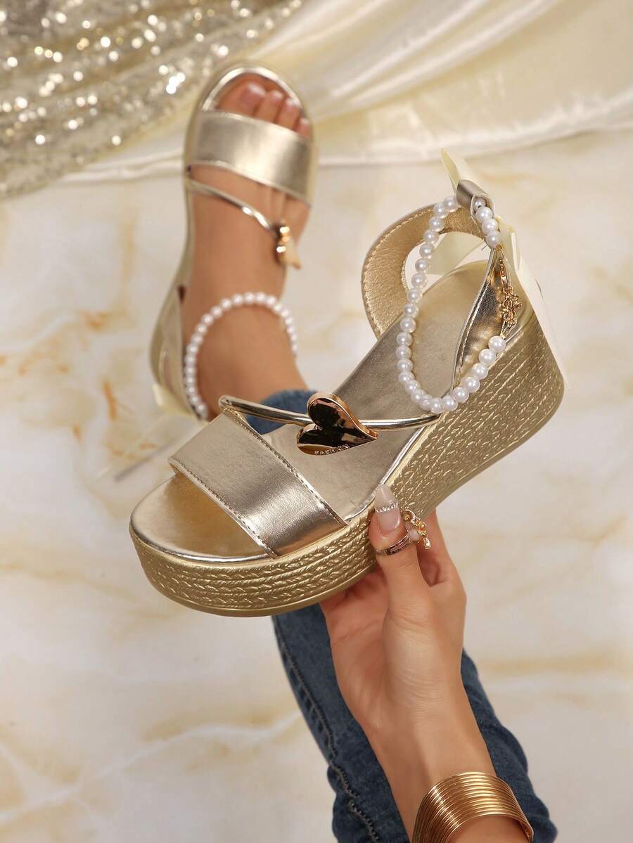 2026 Summer Metal Buckle Flip Flops, Plus Size Slip-On Beach Sandals With Thick Soles For Women - Gold - View 1
