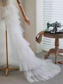 European And American Style Bridal Veil With Long Train, High-End Bridal Wedding Dress Accessory - White - View 4