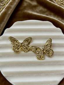 1 Pair Unique Hollow-Out Gold Butterfly Studs - White - View 2