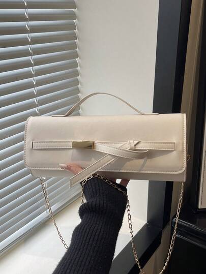 新款时尚翻盖链条单肩手提包，适合派对、郊游、度假、购物和日常使用，可装零钱、手机，也适合白领、大学生和上班族作为工作包，优雅女士包。