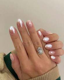 COSMI MILANO One Piece 8ml Effect Nail Polish With Moisturizing And Nourishing Treatment For Nails And A Professional Salon Gloss Finish. With A Glossy Glass Effect, Natural Transparent Gel, Long-Lasting, Quick-Drying For Elegant And Professional Nail Care. - MADRE PERLA 204 - Xem 3