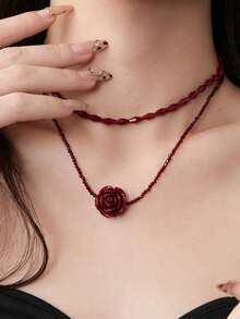 1pc Women's Vintage French Red Rose And Black Rose Flower Double Layer Necklace, Unique Design Choker Collarbone Chain - Necklace - View 3