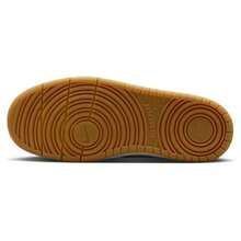 Nike Court Borough Low Recraft Big Kids/Women's Casual Shoes DV5456-123 | Everyday Versatile, Comfortable Fit - 黑與白 - 查看 6