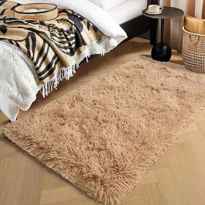 1 pièce Tapis moelleux en peluche, long tapis de couloir, printemps/été, tapis de sol résistant aux animaux de compagnie, convient pour le salon et la chambre à coucher, décoration de la maison et de la pièce, cadeau de vacances parfait