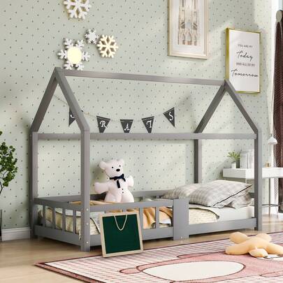 Children's Bed In The Shape Of A House, 90 X 200 Cm, Wooden Bed For Children's Room With Blackboard, Slatted Bed Base And Railing, Made Of Pine Wood, Grey Color (Without Mattress).