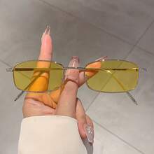 -Style Korean Version Small Square Frame Fashion , Classic Retro Hong Kong Style, Influencer-Approved High-End - 金框紅片 - 查看 2