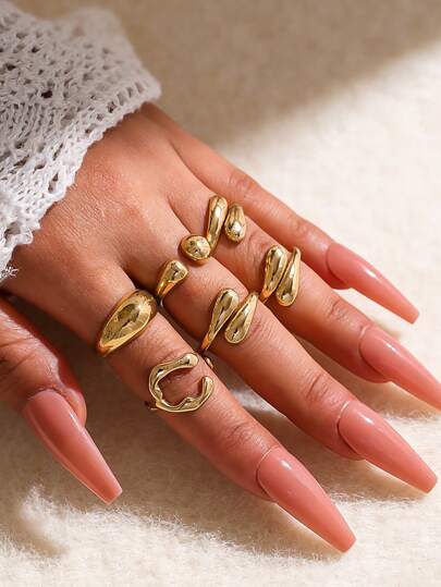 6pcs/Set Vintage Minimalist Exaggerated Geometric Molten Lava Waterdrop Design Open Rings, Fashionable Unique Thick Metal Gold Color Rings, Suitable For Women's Daily Commute, Holiday Gifts, Party Decoration Charm Jewelry Set