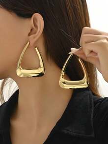 1 Pair Vintage Geometric Minimalist Exaggerated Triangle Earrings, Suitable For Daily Wear By Women - 黃金 - 查看 2