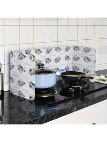 High-Temperature Aluminum Alloy Kitchen Splash Guard - Oil And Heat Resistant Stove Cover, Foldable Gas Stove Accessory, Decorative Kitchen Item, Easy Installation, Perfect Holiday Gift - Multicolor - View 4