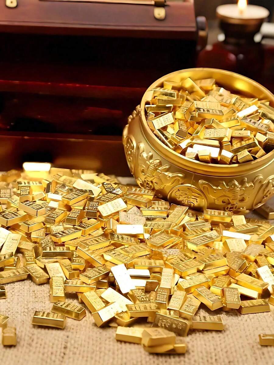 100pcs Mini Gold Ingots, 0.4" X 0.2" Size, Gold Bar Shape, Suitable For Treasure Chest Decoration And Miniature Design, Lightweight And Highly Realistic