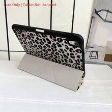 Ốp lưng in họa tiết da báo màu hồng có nơ | Chất liệu acrylic trong suốt, có ngăn đựng bút | Tự động bật/tắt màn hình | Tương thích với iPad 10.9/10.2/Air thế hệ thứ 5/Pro 11/10/9.7/Air 2 & Galaxy Tab & Pad - Nhiều màu - Xem 3
