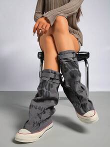 Women's Fashion Mid Calf Boots-Graffiti Print Canvas With Buckle Design-Round Toe-Breathable Lining- Distressed Sole-Versatile Stylish Footwear For Daily & Streetwear - 灰色 - 查看 1