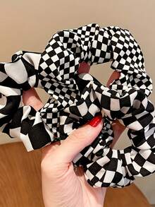 3pcs Women's Minimalist Plaid Hair Scrunchies Set, Suitable For Daily Wear In Spring And Summer - Black and White - View 9