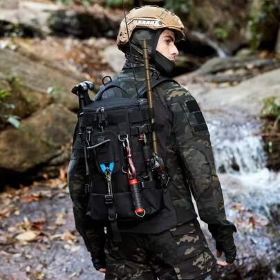 Ba lô câu cá đa năng, có giá đỡ cần câu, có thể chứa nhiều dụng cụ câu cá, tương thích với hệ thống MOLLE, thích hợp cho cắm trại, leo núi và các hoạt động thể thao ngoài trời khác.