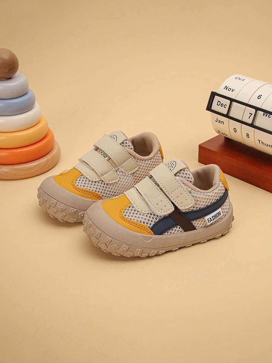 1双幼儿男女童透气网面鞋，防撞鞋头魔术贴学步鞋，软底防滑魔术贴婴儿鞋，适合学步宝宝、幼儿园、公园散步、度假等场合，春夏款 - 卡其色 - 查看 1