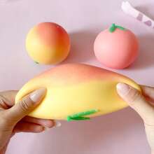 1 pieza Juguete apretable de melocotón creativo, juguete antiestrés esponjoso, juguete antiestrés de rebote lento para niños y niñas - Multicolor - Ver 3