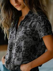 YI XUAN Plus Size Women's Retro Printed Fashion Shirt, Front Double Pocket Design, Short Sleeve Blouse Vacation Summer - Dark Grey - View 2