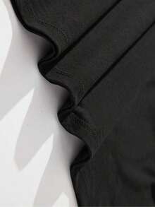 Camiseta de Manga Corta con Gráfico de Cabeza de Toro y Alambre de Espinas.Diseño Transpirable y Ajuste Regular, Ideal para un Atuendo Casual de Verano. - Negro - Ver 3