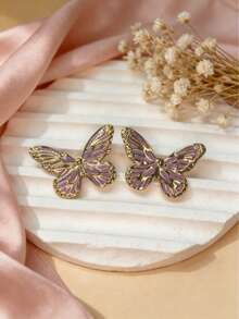 1 Pair Unique Hollow-Out Gold Butterfly Studs - White - View 7