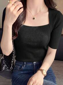 Áo dệt kim nữ thanh lịch mùa hè 2026, kiểu dáng ôm sát, cổ vuông, tay lửng, màu đen, chất liệu gân nổi, phong cách giản dị, sang trọng, thích hợp cho kỳ nghỉ, bãi biển, lễ hội âm nhạc, tiệc tùng, mùa cưới, thiết kế tối giản. - màu đen - Xem 4