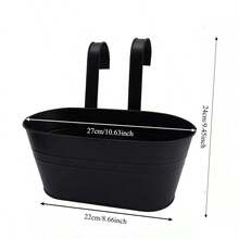 1个金属栏杆悬挂式花盆挂钩，可拆卸设计，安装简便，采用耐用金属材质，承重力强，适用于室内/室外围栏、阳台、露台、花园，排水良好，保持植物健康，是种植花卉、香草、多肉植物、绿植的理想之选，实用悬挂式花盆篮，适合家居花园装饰和植物爱好者。 - 多類型 - 查看 16