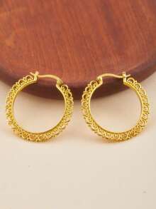 1Pair Exquisite Elegant Golden Love Shape Earrings For Women Fashion Retro Versatile Daily Wear & Parties Ear Jewelry Accessories - Earring - View 3