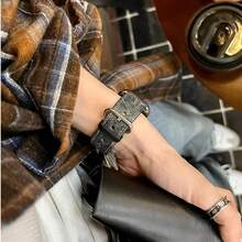 [Dây đeo đồng hồ thời trang] Dây đeo đồng hồ Apple bằng vải denim và kim loại thời trang, bền và phong cách, phù hợp với kích thước 38/40/41/42/44/45/49mm, tương thích với Apple Watch Series 1-8/SE/Ultra, khóa cài màu bạc, unisex, quà tặng cho cặp đôi - màu đen - Xem 5