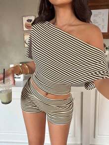Set de 2 piezas con top de manga corta con hombro asimétrico y rayas, y shorts de talle bajo para mujer, para primavera/verano - Café integral - Ver 5