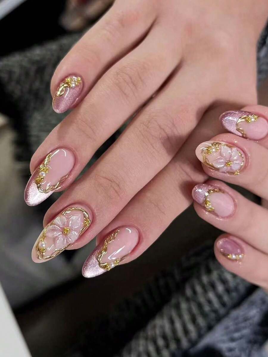 10 miếng dán móng tay thủ công, dành cho móng ngắn, móng giả, đầu móng kiểu Pháp, móng hình hạnh nhân, móng màu nude, móng thẩm mỹ nhẹ nhàng, móng sang trọng tinh tế, móng gợi cảm tối giản, móng dùng hàng ngày, vẽ tay màu hồng nude ánh mắt mèo gradient, viền vàng trang trí, kết hợp với họa tiết hoa 3D, ngọc trai và đá quý, bao gồm dụng cụ làm móng, phù hợp cho nhiều dịp, dễ dán và gỡ bỏ, phù hợp cho phụ nữ và bé gái. - Màu Hồng  San hô - Xem 1