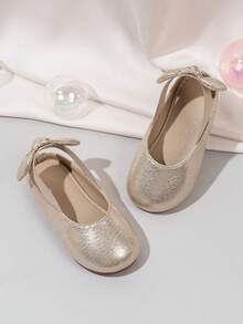 女童蝴蝶结公主鞋，秋季新款弹力软底幼儿芭蕾舞鞋，百搭小童皮鞋 - 金色 - 查看 2