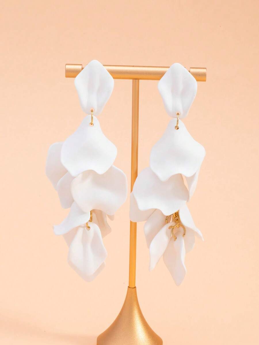 Elegant Sweet Baroque Style Multi-Layer Acrylic Flower Petal Glossy Tassel Luxury Women Earrings (Card Not Included) - Pearl White - View 1