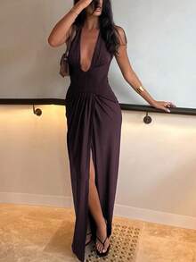 Damen einfarbiges plissiertes Neckholder-Rückenfreies Kleid, modisches elegantes figurbetontes Kleid für Sommer, Straße, Abendparty, formelle Anlässe - Rostbraun - Übersicht 2